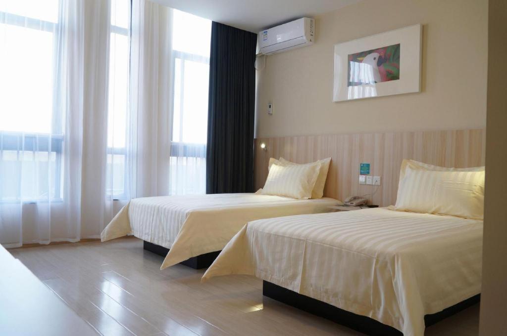 Jinjiang Style Pudong College Of Finance And Management Caolu Town Government Hotel