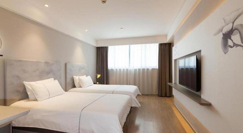Hotel Jinjiang Style Pudong College Of Finance And Management Caolu Town Government 2*